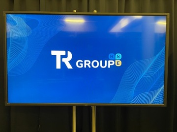 80-дюймовый монитор NEC MultiSync E805