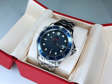 Omega Seamaster Diver 300M James Bond 007 Casino Royale Limited Edition