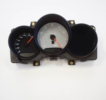 PORSCHE MACAN (95B) 2017 PŘÍSTROJOVÁ DESKA / TACHOMETR