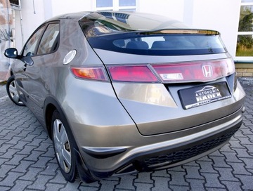 Honda Civic VIII Hatchback 5d 1.4 i 83KM 2007 Honda Civic Salon PL/ 2 Ręka/ Klimatronic/6, zdjęcie 28