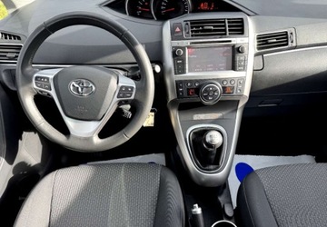 Toyota Verso Minivan 2.0 D-4D 126KM 2013 Toyota Verso 2.0 125 km Kamera cofania Nawigacja tempomat Klimatronik GWAR, zdjęcie 16