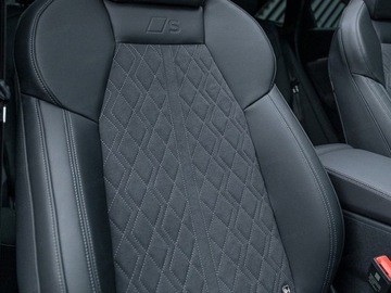 Audi Q5 II Q5-e Facelifting 2.0 55 TFSI e 367KM 2025 AUDI Q5 e-Hybrid quattro Suv 2.0 (367 KM) 2025, zdjęcie 13