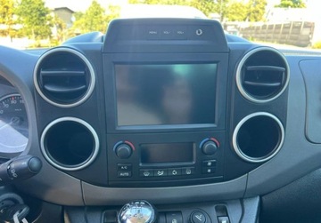 Citroen Berlingo II Combi Facelifting 2015 1.6 BlueHDi 120KM 2018 Citroen Berlingo 1.6 HDI 120 KM LED Nawigacja Tempomat Klima Sensor 1.6, zdjęcie 18