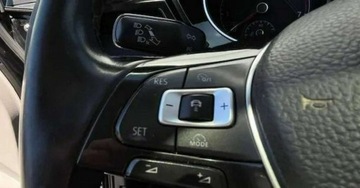 Volkswagen Touran III 1.8 TSI 180KM 2016 Volkswagen Touran Automat Panorama Parktronic Kamera Navi 7Osobowy L, zdjęcie 23