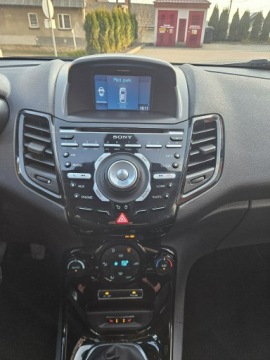 Ford Fiesta VII Hatchback 3d Facelifting 1.0 EcoBoost 125KM 2015 Ford Fiesta Led, Navi,Klimatronik, Grzane Fotele,, zdjęcie 27