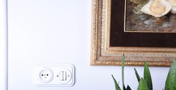 CERAMICZNY WŁĄCZNIK PODTYNKOWY KRZYŻOWY BIAŁY OBROTOWY BEZ RAMKI CWPTKWBR