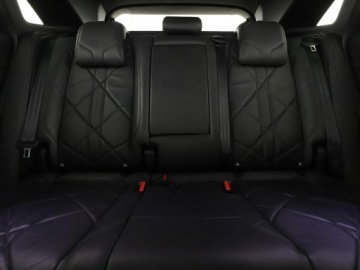  DS Automobiles DS 7 Crossback Performance Line+, zdjęcie 17
