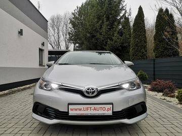 Toyota Auris II Touring Sports Facelifting 1.6 Valvematic 132KM 2015 Toyota Auris 1.6 Benzyna 132KM # Salon PL # LIFT #, zdjęcie 1