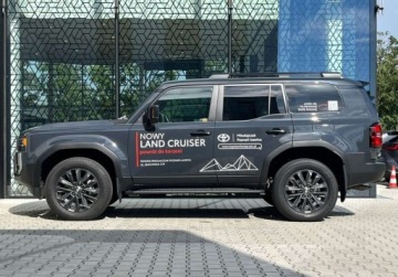 Toyota Land Cruiser VII Terenowy 5d 2.8 D-4D 204KM 2025 Toyota Land Cruiser Land Cruiser 7os. Executive Skyview Voyage FV23 D, zdjęcie 1