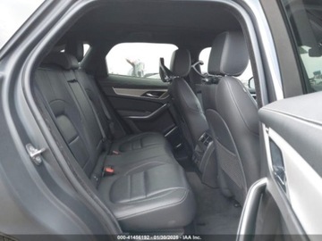 Jaguar F-Pace 2024 Jaguar F-Pace R-Dynamic S P250 2024 2.0l 2.0 Benzyna 246KM, zdjęcie 12