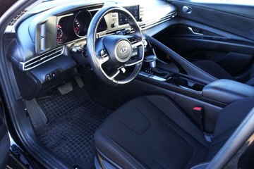 Hyundai Elantra VII Sedan 1.6 MPI 123KM 2023 Hyundai Elantra Bezwypadek Tempomat Automat Podgrz. fotele i kierownica, zdjęcie 14