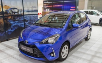 Toyota Yaris III Hatchback 5d Facelifting 2017 1.5 Dual VVT-iE 111KM 2017 Toyota Yaris 1.5 Premium 1.5 Benzyna 111KM, zdjęcie 2