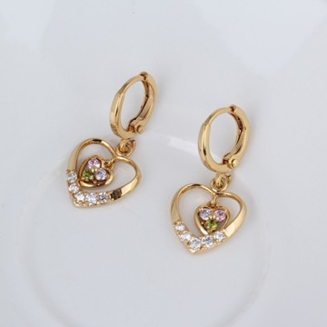 СЕРЬГИ С ПОДВЕСКАМИ СЕРЬГИ С РЫНКАМИ