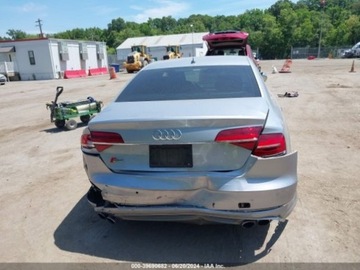 Audi A8 D4 S8 Facelifting 4.0 TFSI 520KM 2015 Audi S8 2015 Audi S8 4dr Sdn 4.0 Benzyna 520KM, zdjęcie 14