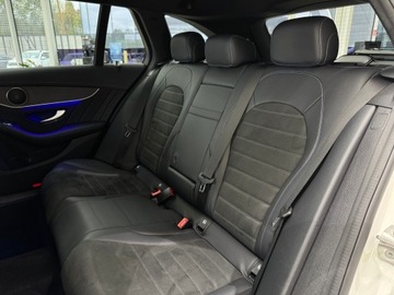 Mercedes Klasa C W205 Kombi Facelifting HYBRYDA 2.0 300 de 306KM 2021 Mercedes-Benz C 300 AMG Line Plug In / 1 właścicie, zdjęcie 11