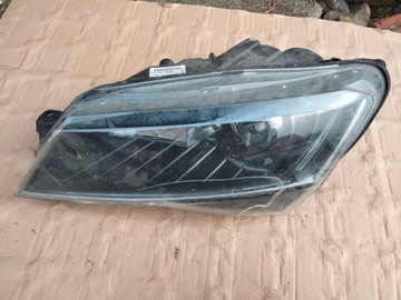 LAMPA LEWY PRZÓD SKODA SUPERB 3V1941015A