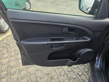 Kia Venga Mikrovan Facelifting 1.4 DOHC 90KM 2016 Kia Venga 1,4 benzyna 90KM zarejestrowany, zdjęcie 10