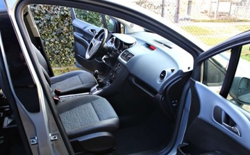 Opel Meriva II Mikrovan 1.4 Twinport ECOTEC 100KM 2010 Opel Meriva 1.4 i Tapicerka czesciowo pokryta skora Tempomat 1 rok gwar, zdjęcie 13