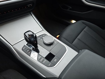 BMW Seria 3 G20-G21 Limuzyna 2.0 320d 190KM 2019 BMW 320 xDrive Advantage aut, zdjęcie 20