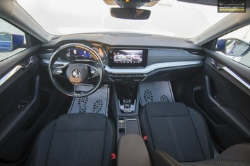 Skoda Octavia IV Liftback 1.5 TSI EVO 150KM 2023 Škoda Octavia Skoda Octavia LEDY / Kamera Cofania, zdjęcie 11