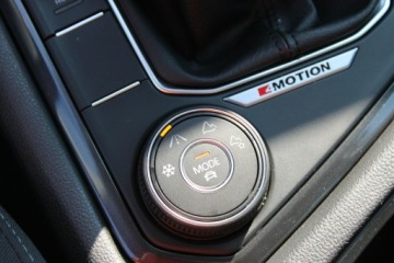 Volkswagen Tiguan II SUV 2.0 TDI 150KM 2019 Volkswagen Tiguan Comfortline F-Vat Salon Polska, zdjęcie 31