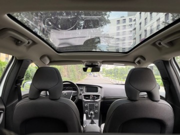 Volvo 2018 Volvo V40 Cross Country D4 Momentum, 190 KM, 2018 r., zdjęcie 11