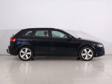 Audi A3 8P Hatchback 3d 1.8 TFSI 160KM 2009 Audi A3 1.8 TFSI, 4X4, Xenon, Klima, Klimatronic, zdjęcie 5