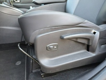 Renault Scenic III Van Facelifting 1.4 TCe 16v 130KM 2012 Renault Scenic 1.4 TCe 130 KM, Nawigacja,, zdjęcie 6