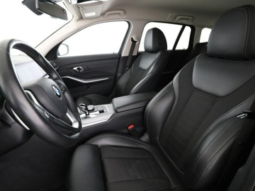 BMW Seria 3 G20-G21 2020 BMW 330 PHEV full LED virtual cocpit navi sportowe, zdjęcie 12