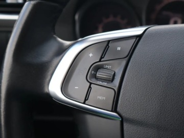 Citroen C4 II Hatchback 5d Facelifting 1.6 BlueHDi 120KM 2016 Citroen C4 1.6 BlueHDi, Navi, Klima, Klimatronic, zdjęcie 14