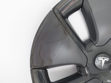 КРЫШКА КРЫШКИ TESLA МОДЕЛЬ 3 18 ДЮЙМОВ