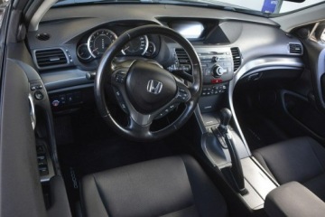 Honda Accord VIII Kombi 2.0 VTEC 156KM 2013 Honda Accord 2.0 i-VTEC Benzyna + gaz gwarancja pr, zdjęcie 15