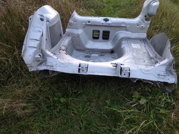 Ванна с ремнем безопасности сзади Seat Ibiza IV 2008-2017 3 двери