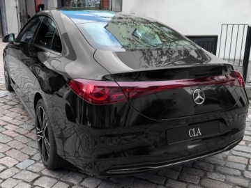 Mercedes CLA C118/X118 2025 MERCEDES-BENZ CLA 180 Sedan 1.5 (136KM) 2025, zdjęcie 2