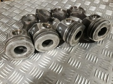 ПОРШЕНЬ ПОРШНИ ШАТУН КРЕНАТКА ДВИГАТЕЛЯ 2.0 TDI BKD 038J