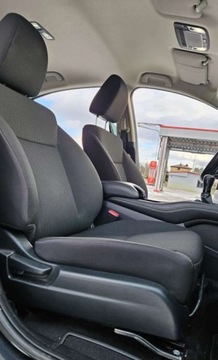 Honda HR-V II SUV 1.6 i-DTEC 120KM 2016 Honda HR-V 1.6 120Ps.Navigacja Klimatronic Grzane Fotele 2016 1.6 Diesel, zdjęcie 21