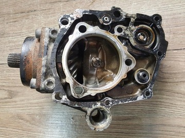 HONDA VF 750 V45 SUPER MAGNA PRZEKŁADNIA KĄTOWA