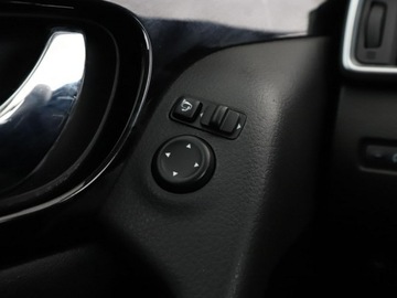 Nissan Qashqai II Crossover Facelifting 1.6 dCi 130KM 2018 Nissan Qashqai Navi Kamera cofania Hak, zdjęcie 31