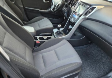 Hyundai i30 II Wagon 1.6 GDI 135KM 2014 Hyundai i30 Swiezo sprowadzony Zarejestrowany. 1.6 Benzyna 135KM, zdjęcie 2