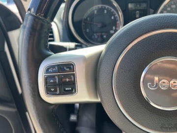 Jeep Grand Cherokee IV Terenowy 3.0 V6 CRD 241KM 2011 Jeep Grand Cherokee Salon Polska 4x4 Overland Skory Panorama Kamera Tempom, zdjęcie 25