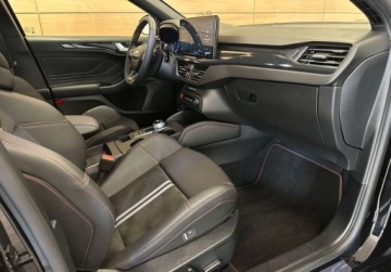 Ford Focus IV Hatchback ST Facelifting 2.3 EcoBoost 280KM 2024 Ford Focus STx 280 KM Salon Polska ASO FV23 R-CARS Warszawa 2.3 Benzyna, zdjęcie 6