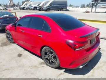 Mercedes Klasa A W177/V177 2019 Mercedes-Benz Klasa A Mercedes-Benz A-Class 220 2.0 Benzyna 188KM, zdjęcie 4