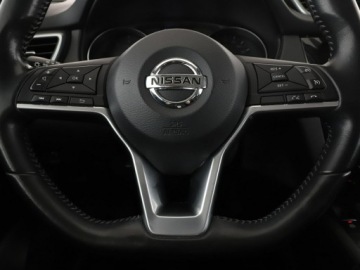 Nissan Qashqai II Crossover 1.6 DIG-T 163KM 2017 Nissan Qashqai klima auto grzane fotele czujniki, zdjęcie 20