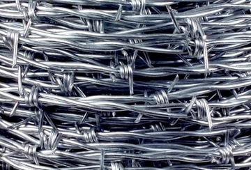 ПРОЧНАЯ ОЦИНКОВАННАЯ СТАЛЬНАЯ КОЛЮЧАЯ ПРОВОЛОКА 250М