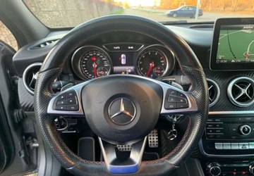 Mercedes Klasa A W176 Hatchback 5d Facelifting 180 122KM 2016 Mercedes-Benz Klasa A Mercedes-Benz Klasa A 180 7G-DCT AMG Line 1.6 Benzyna, zdjęcie 19
