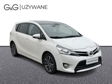 Toyota Verso Minivan Facelifting 1.8 Valvematic 147KM 2016 Toyota Verso 1.8 147KM inst.LPG xenon panoramadach navi 2 kpl.kol 1.8, zdjęcie 6