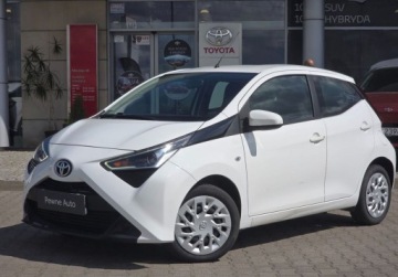 Toyota Aygo II Hatchback 3d Facelifting 1.0 VVT-i 72KM 2021 Toyota Aygo Toyota Aygo 1.0 VVT-i X-play Fv23 Kinto Leasing 72KM, zdjęcie 1