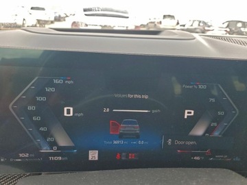 BMW X7 2024 BMW X7 M60i 2024 4.4l 4.4 Benzyna 523KM, zdjęcie 9