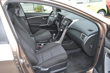 Hyundai i30 II Hatchback 3d 1.4 100KM 2013 Hyundai i30, z Niemiec, OPŁACONY, zdjęcie 5