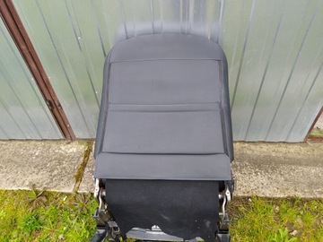 SEDADLO OHŘÍVAČ PODPORA PEUGEOT 4007 C CROSSER OUTLANDER II